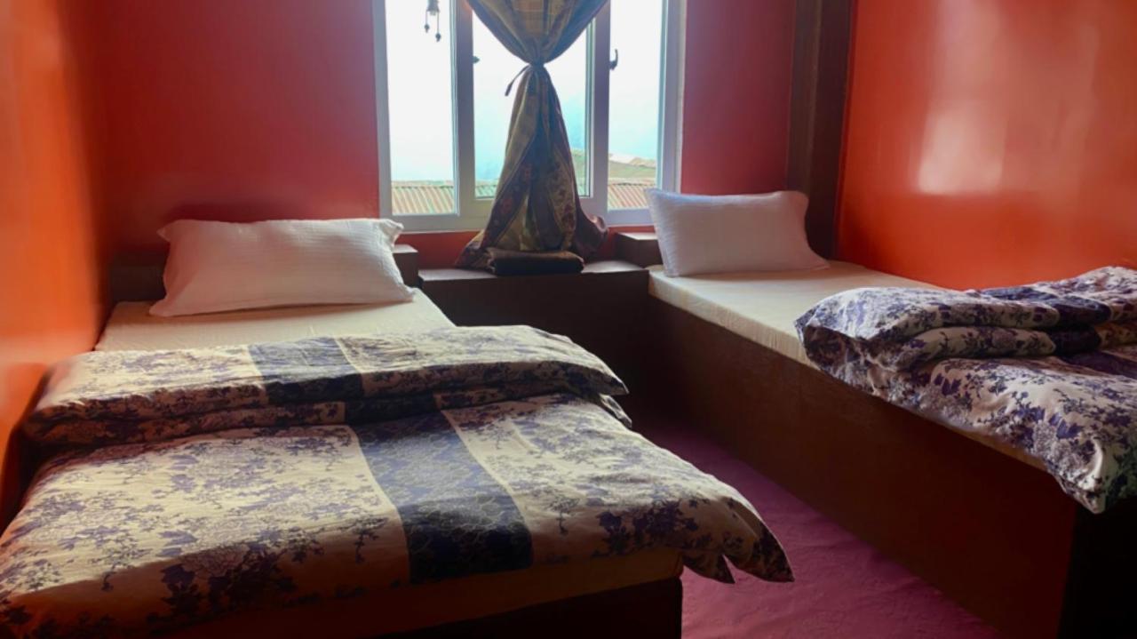 Lama Hotel - Cafe De Himalaya Lukla 外观 照片